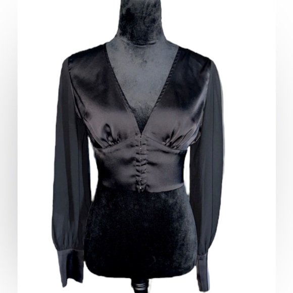 Forever 21 Satin Black Long Sleeve Crop Top Corset Blouse Size Medium - Picture 1 of 2